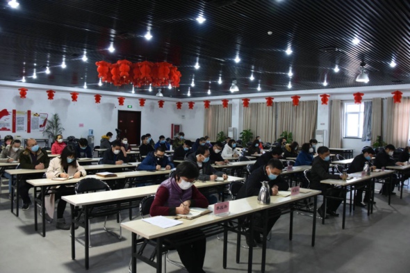 圍繞中心 服務(wù)大局 強(qiáng)化管理 著力推動公司改革發(fā)展再上新水平